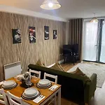 Pleasant Stay Apart
